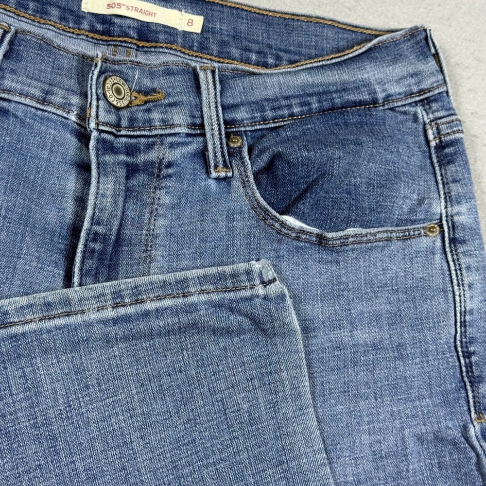 Levis 505 Straight Leg Jeans Womens 8S Medium Wash Blue Denim Mid Rise